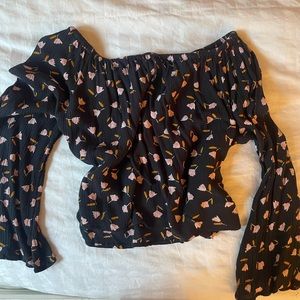 Billabong Off the shoulder Top
